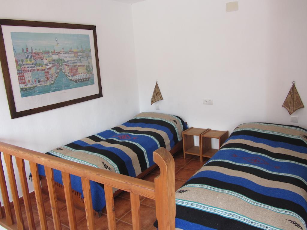 Sierra Y Mar Bed and Breakfast Ferreirola Δωμάτιο φωτογραφία